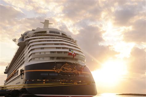 disney cruises disney cruise holidays iglucruisecom