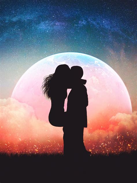 Couple Wallpaper 4K, Romantic kiss, Silhouette, Moon, Lovers, Sunset