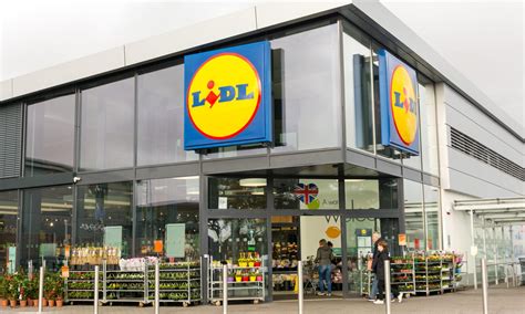 lidl   named  uks cheapest supermarket   beaten aldi   p  manc