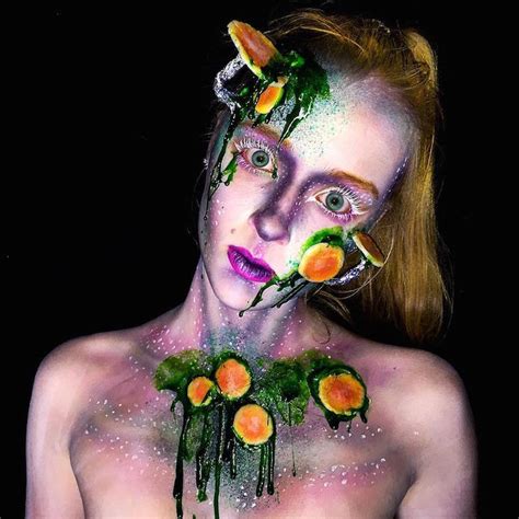 16 Year Old Uses Body Paint To Skillfully Transform Herself Into