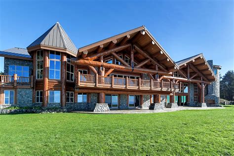 luxe vaca oceanfront log estate   acres lake tahoe log cabins gold beach united