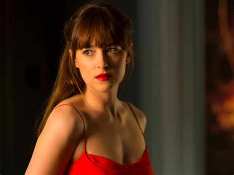 Fifty Shades Darker Makes You Think Lipstick Can Come Off Easy