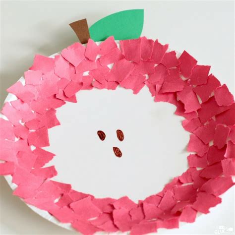 fine motor paper plate apple craft