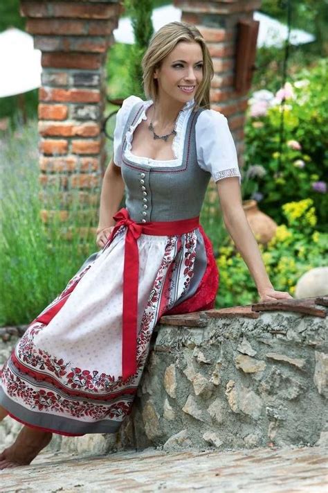 Pin By Igori On German Girls German Dress Traditional Outfits