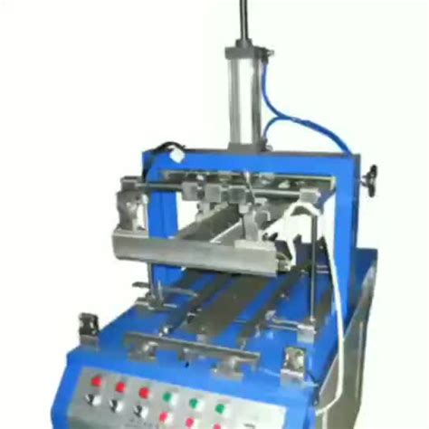 high quality low price automatic cramp folding machine used for small