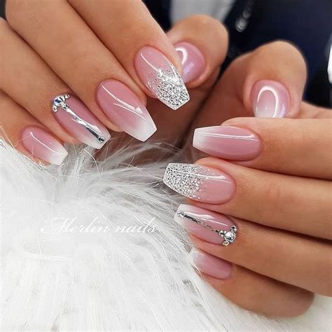 statement  pink nails  white designs  fshn