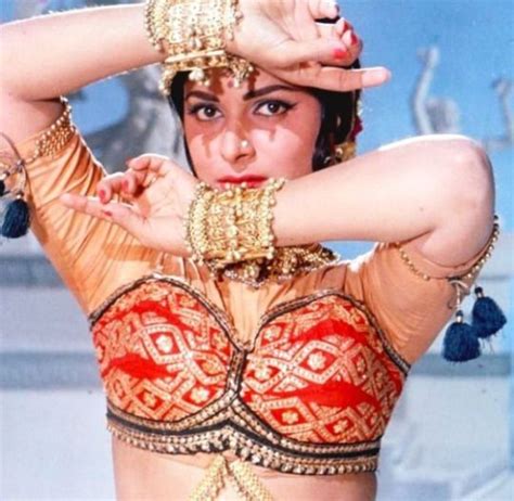 waheeda rehman guide 1965 vintage bollywood dancing poses indian