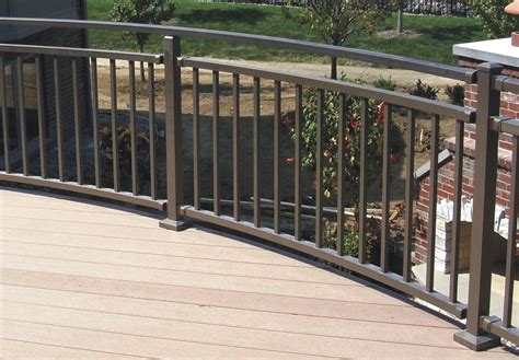 custom residential curved railing omarail aluminum railing  fencing omaha nebraska