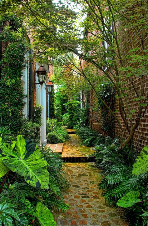 beautiful side yard garden decor ideas  side yard landscaping narrow garden landscape