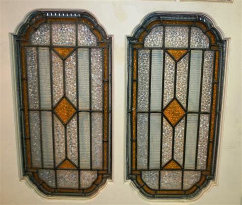 De0728 A Beautiful Victorian Front Door With Stained Glass