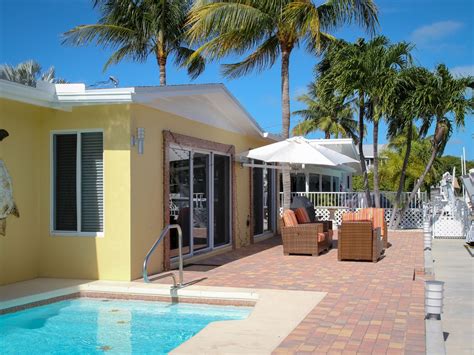 luxury waterfront pool home 75 dock direct homeaway
