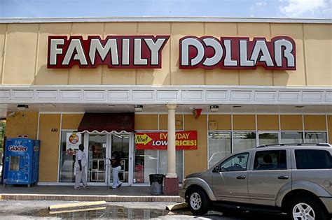 family dollar closing   stores   safe