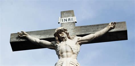 inri   crucifix simply catholic