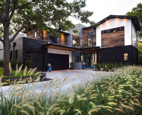 urban contemporary home   industrial twist  dallas industrial house exterior