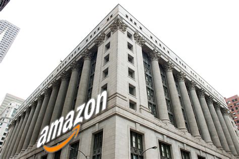 data  drive amazons  headquarters selection crains chicago business