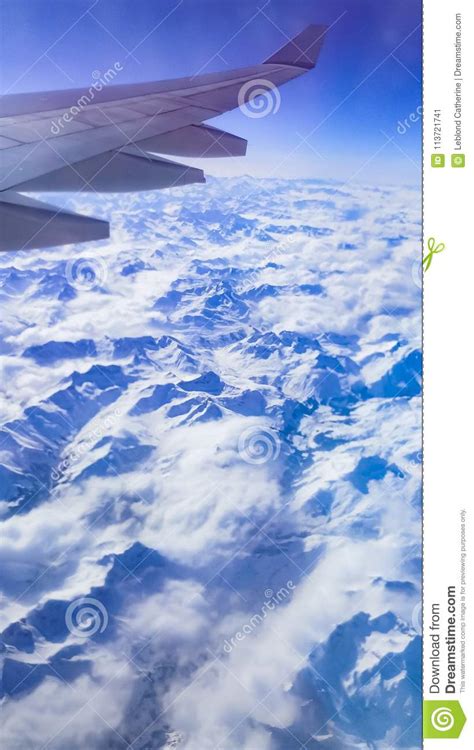 wing aircraft  altitude  flight stock image image  power land