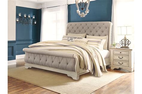 Realyn King Sleigh Bed Ashley Furniture Homestore 1000