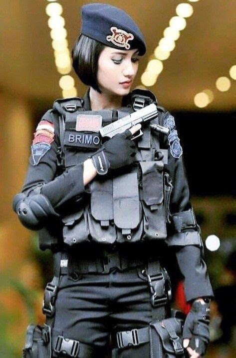 Pin By Hau Sun On 000 Polisi Dan Tentara Wanita Indonesia Military