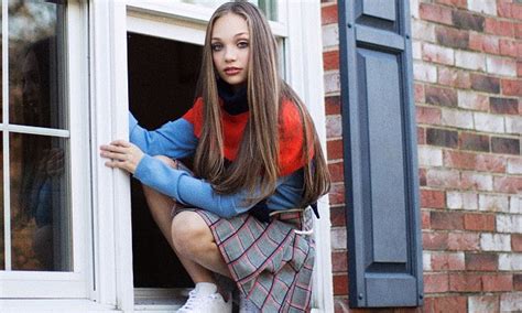 Sia Music Video Star Maddie Ziegler Poses In Elle For This Seasons