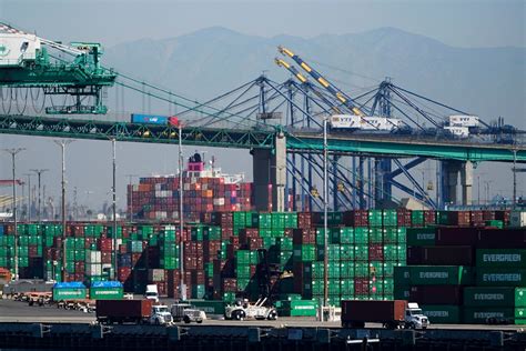 california ports backlog reflects covid crises calmatters