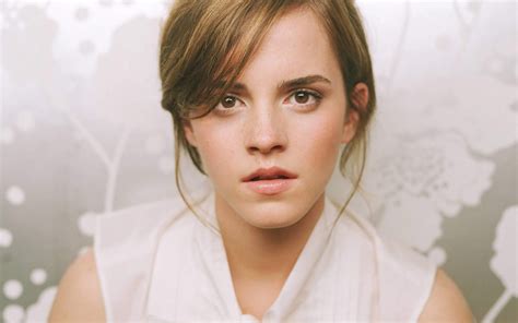 {1015 } Emma Watson Hot Images Photos Hd Pics