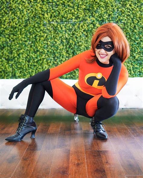pin by allen rines on cosplay the incredibles best mom cosplay