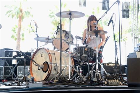 meg white drummer awesome definition drums