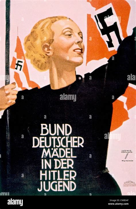 Hitler Youth Poster Fotos Und Bildmaterial In Hoher Auflösung Alamy