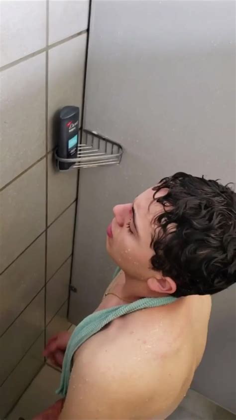 Guy Jerking Off In Gym Showers