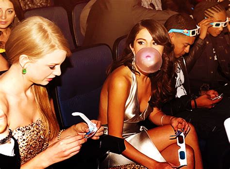 3d Glasses Awards Beautiful Bubblegum Selena Gomez