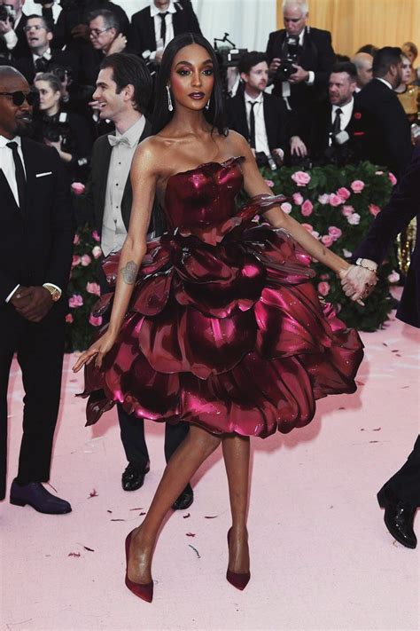 iconic on twitter jourdan dunn wore a zac posen gown to the met gala