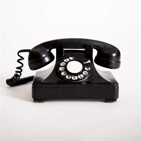 black vintage rotary phone  rent  prop boutique