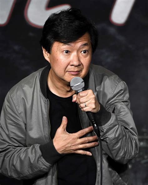doctor turned comedian ken jeong stops  standup show  provide medical attention