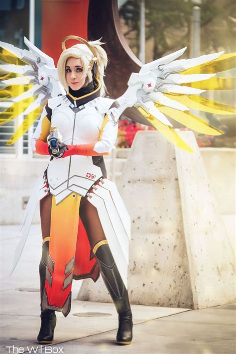 overwatch cosplay will never forget the butt pose cosplay cosplay epic cosplay video game