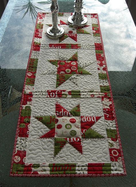 quilted holiday table runners quilting