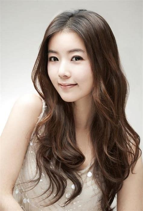 15 best of korean women with long hairstyles