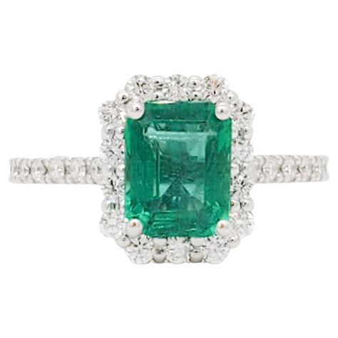 emerald and diamonds white gold ring at 1stdibs