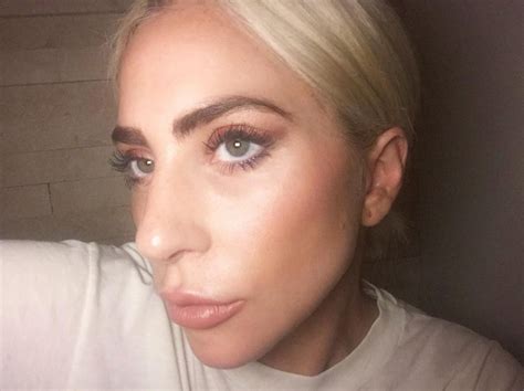 Lady Gaga Without Makeup Her Best Makeup Selfies 2018