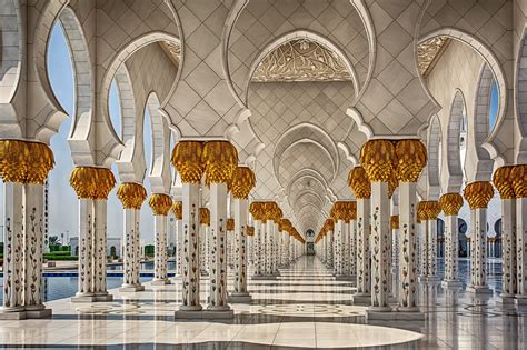 architecture interiors abu dhabi mosques united arab emirates pillar arch symmetry