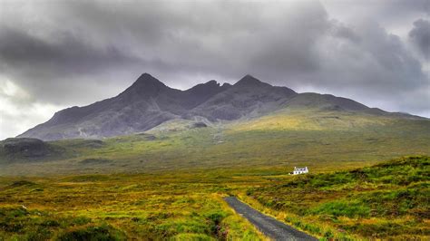 edinburgh isle  skye  days  nights nordic visitor