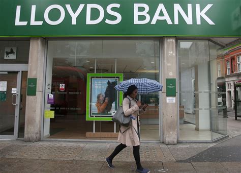 lloyds bank confirmed    axe  jobs morning star