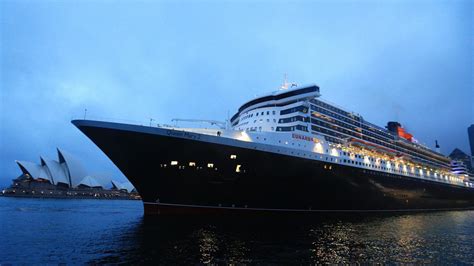 cunards queen mary  leaves sydney   voyage  discovery