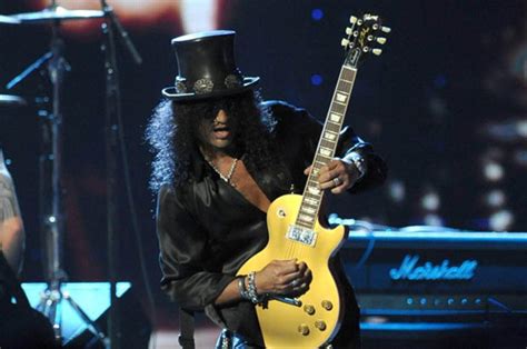 Slash Reveals He Had Sex With Teenage Girlfriend After
