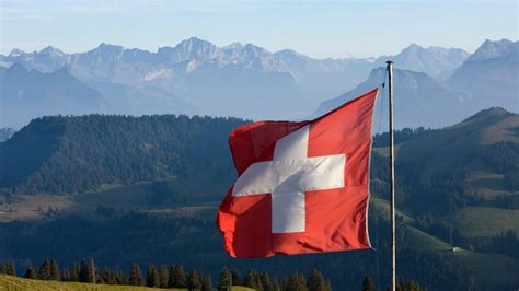 le  juin votation suisse sur la loi covid une premiere au monde riposte laique