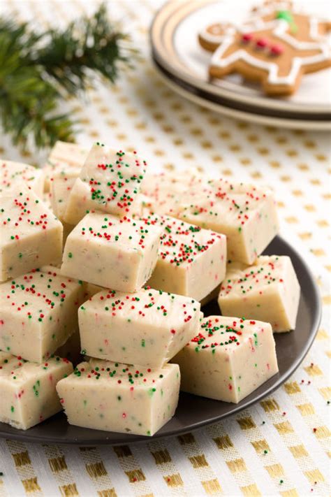 27 Homemade Christmas Candy Recipes How To Make Your Own Holiday Candy