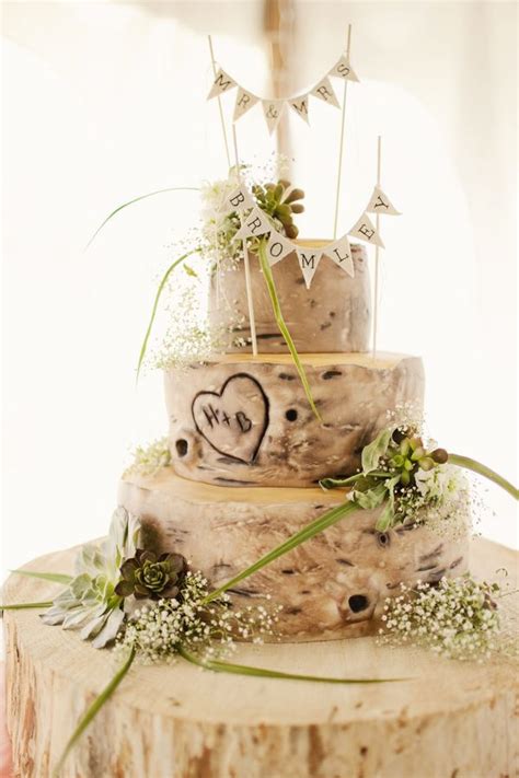 Picture Of Unique Woodland Wedding Cakes To Get Inspired 19