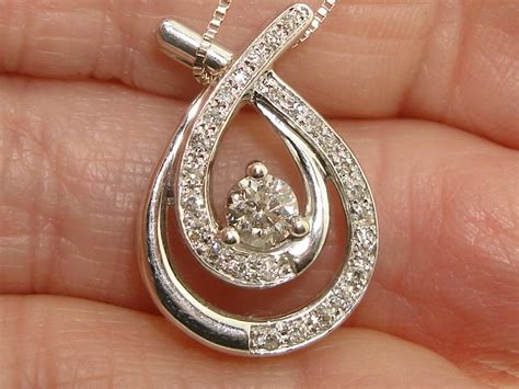 kay jewelers  solid white gold approx  ctw sparkling diamond