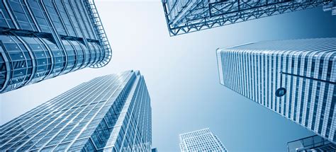 global commercial real estate investment reaches record