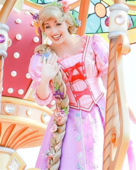 pin by 13ath 2 on tangled tokyo disneyland face