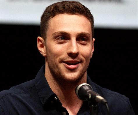 aaron taylor johnson biography facts childhood family life